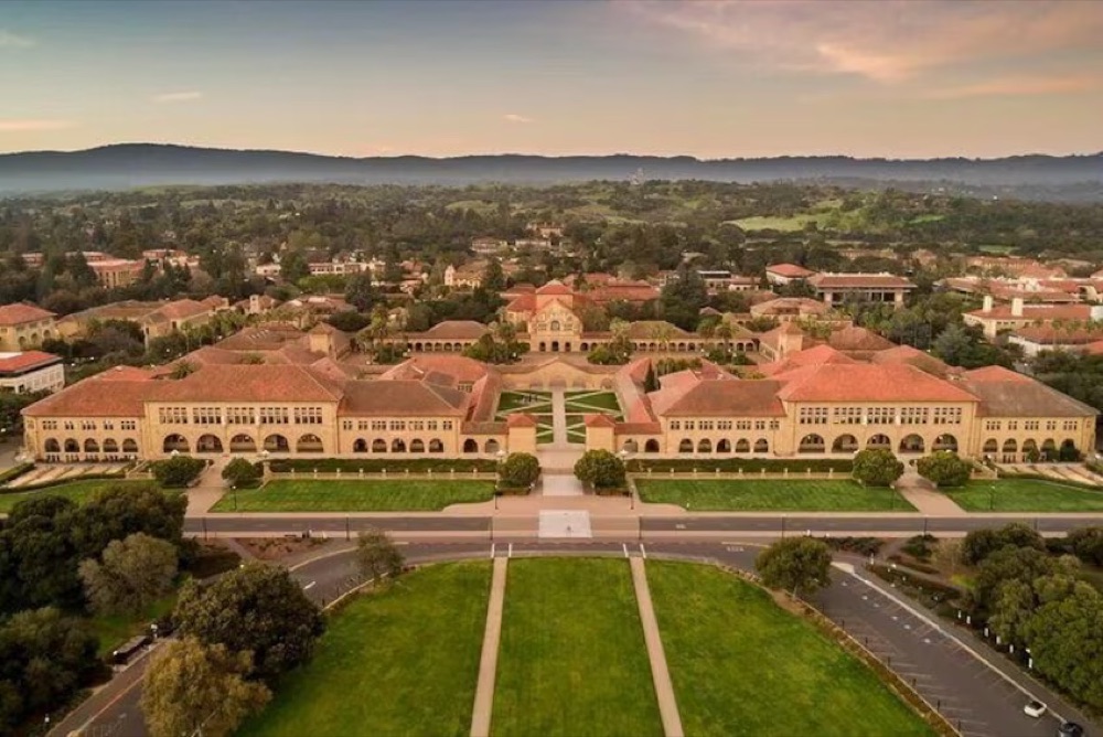 Aerial view of Stanford’s Main Quad at dusk